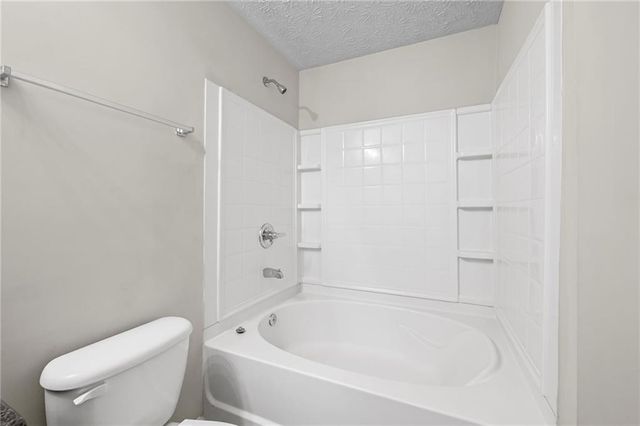 5304 Fairington Club Drive, Stonecrest, GA 30038