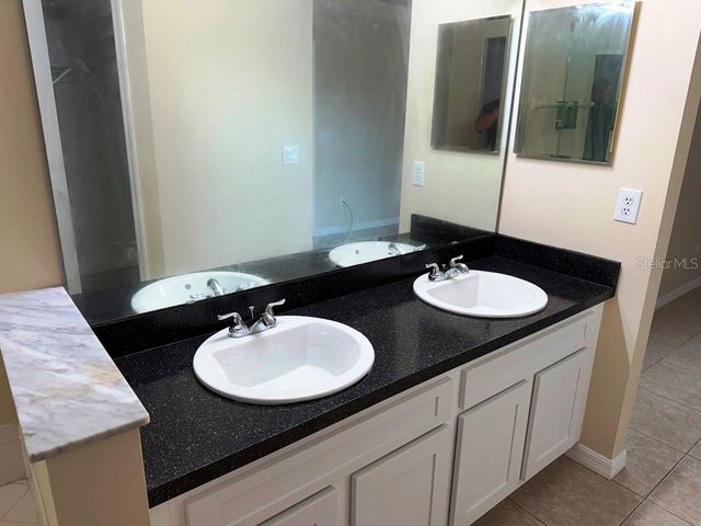 2915 COLLEEN CIRCLE, Kissimmee, FL 34744