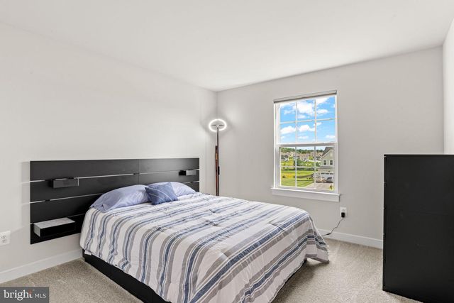 102 TYLER DR, Hanover, PA 17331