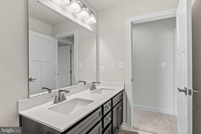 102 TYLER DR, Hanover, PA 17331