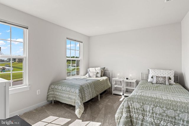 102 TYLER DR, Hanover, PA 17331