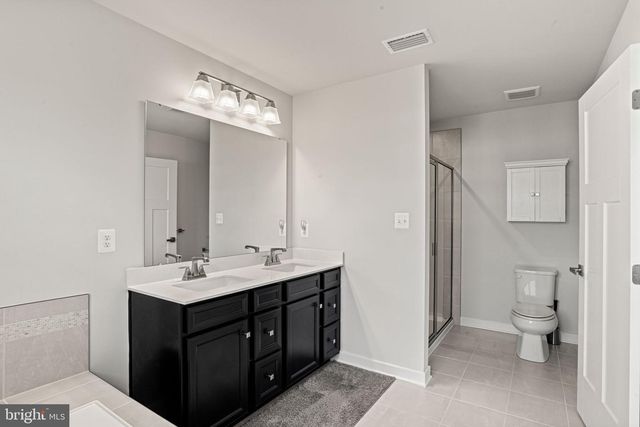 102 TYLER DR, Hanover, PA 17331