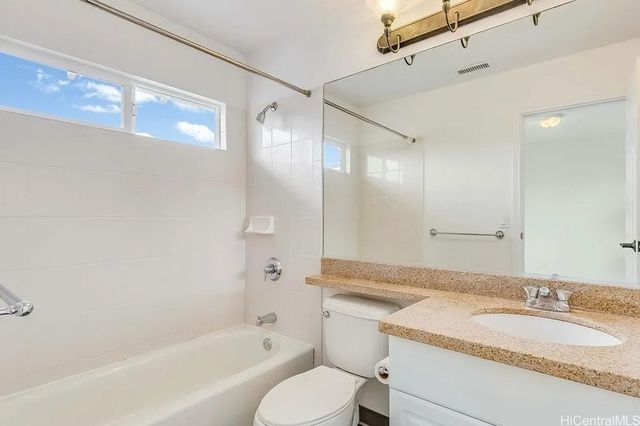 520 Lunalilo Home Road V3406, Honolulu, HI 96825