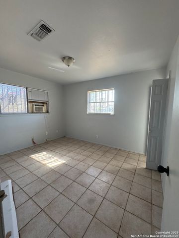 9131 Port Hudson, San Antonio, TX 78245