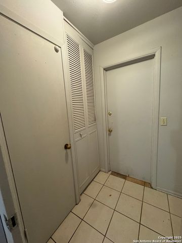 9131 Port Hudson, San Antonio, TX 78245