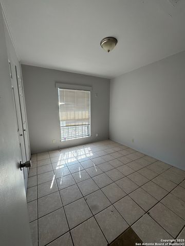 9131 Port Hudson, San Antonio, TX 78245