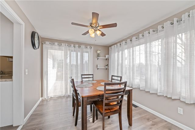 17 Overlook Drive, Parma, NY 14468