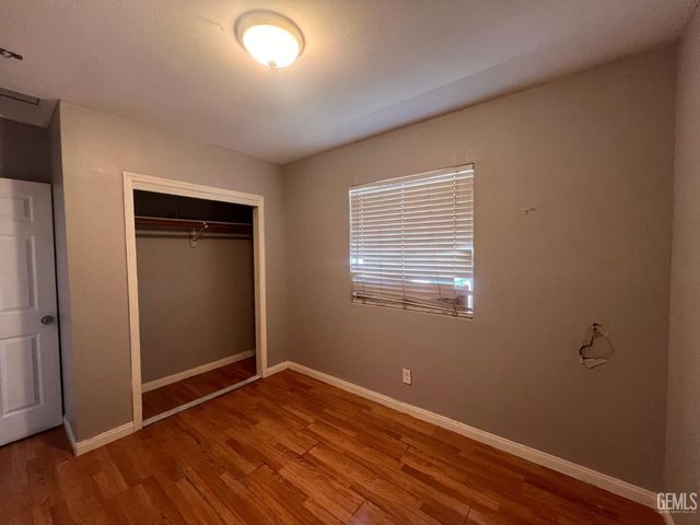 931 Knotts Street, Bakersfield, CA 93305