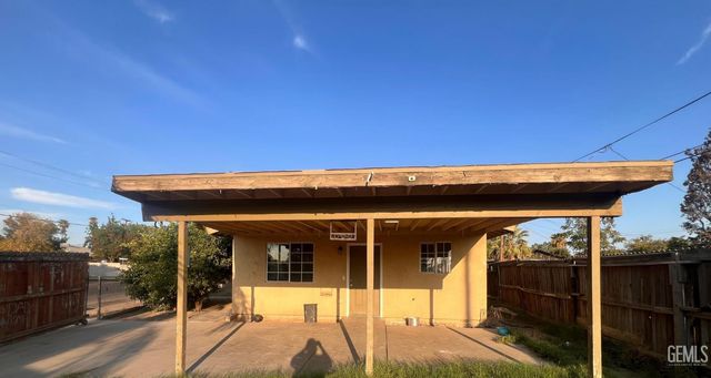 931 Knotts Street, Bakersfield, CA 93305