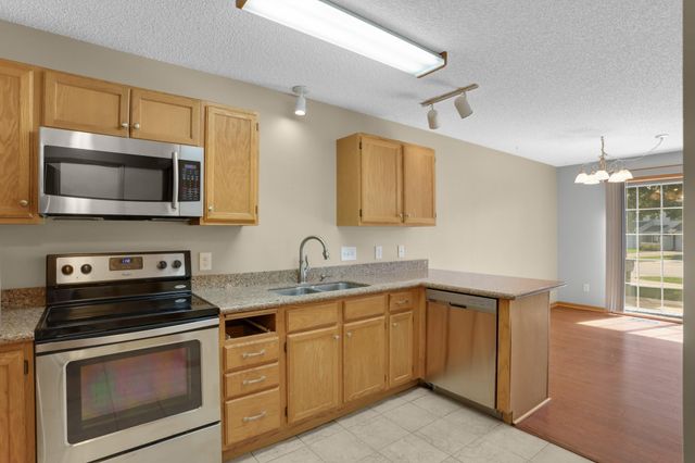12830 Echo Lane, Apple Valley, MN 55124
