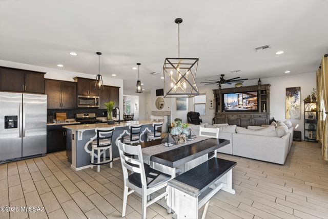 12724 N Watkins Avenue, Marana, AZ 85653