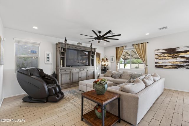 12724 N Watkins Avenue, Marana, AZ 85653