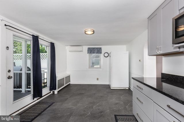 17 YORK ST, Taneytown, MD 21787