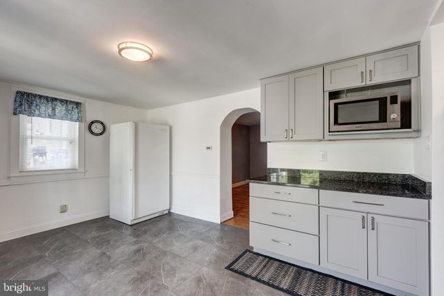 17 YORK ST, Taneytown, MD 21787