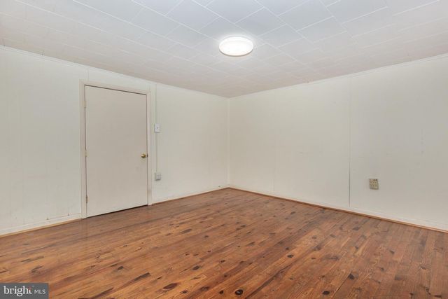 17 YORK ST, Taneytown, MD 21787