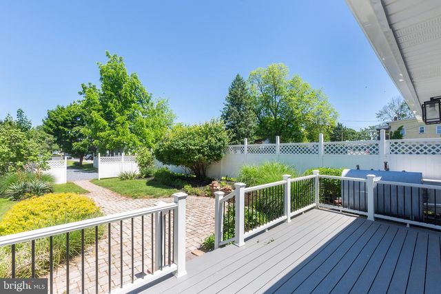 17 YORK ST, Taneytown, MD 21787