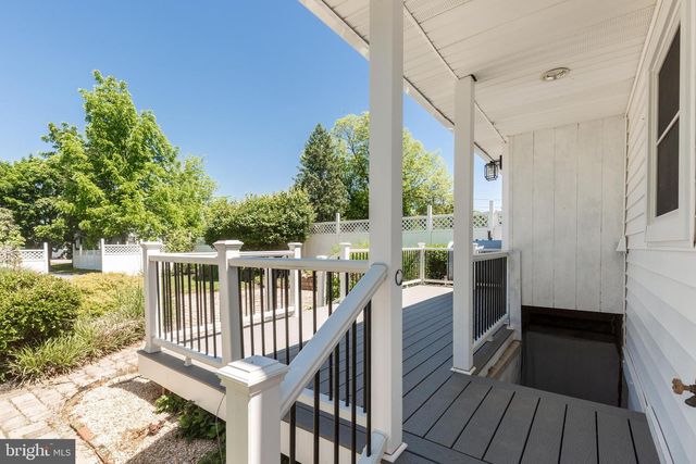 17 YORK ST, Taneytown, MD 21787
