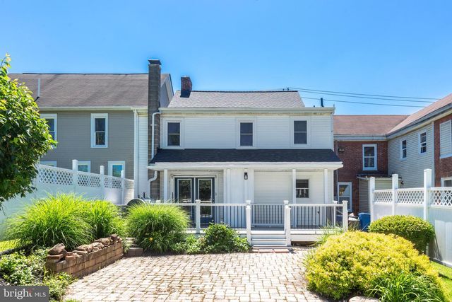 17 YORK ST, Taneytown, MD 21787