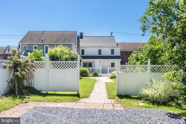 17 YORK ST, Taneytown, MD 21787