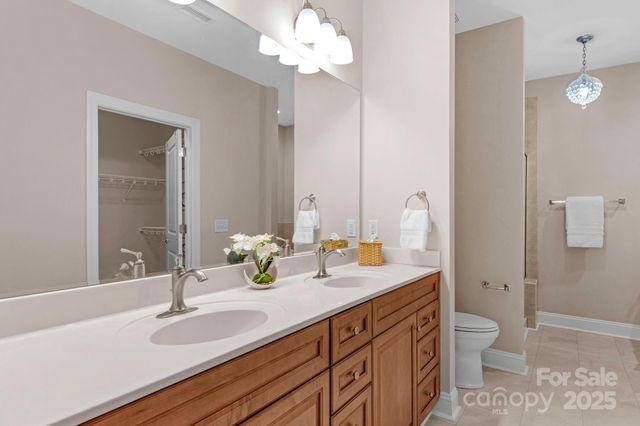 3038 Bellasera Way, Matthews, NC 28105