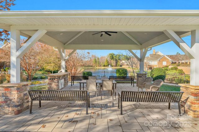 3038 Bellasera Way, Matthews, NC 28105