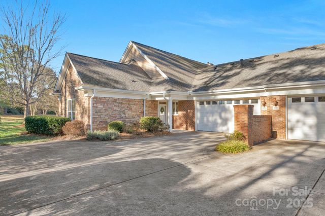 3038 Bellasera Way, Matthews, NC 28105