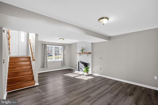 5828 RUXTON DR, Woodbridge, VA 22193