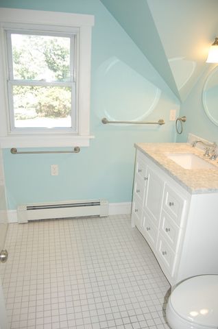 414 Central Street, Holliston, MA 01746