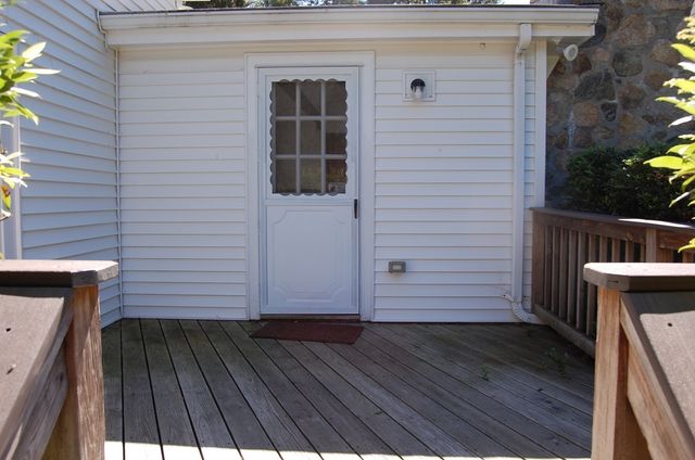 414 Central Street, Holliston, MA 01746