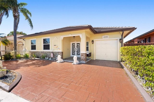 14756 NW 88th Ave, Miami Lakes, FL 33018