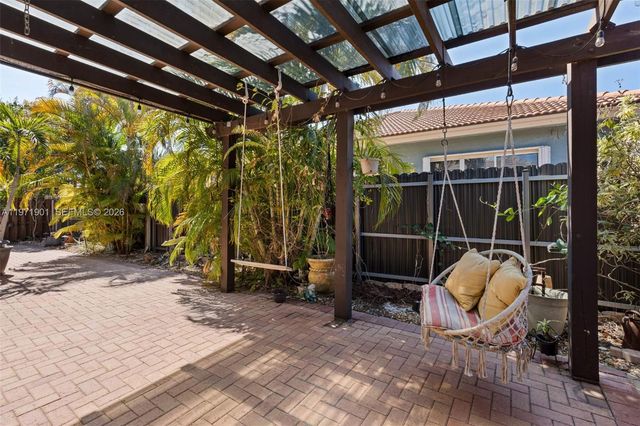 14756 NW 88th Ave, Miami Lakes, FL 33018