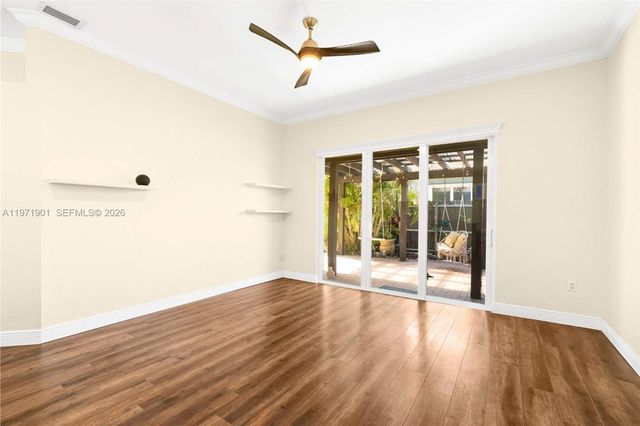 14756 NW 88th Ave, Miami Lakes, FL 33018