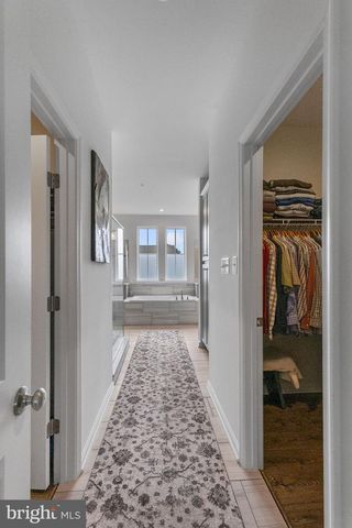 5720 HAWK RIDGE RD, Frederick, MD 21704
