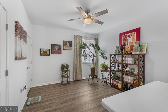 5720 HAWK RIDGE RD, Frederick, MD 21704