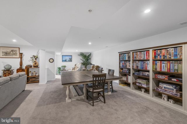 5720 HAWK RIDGE RD, Frederick, MD 21704