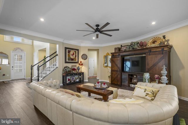 5720 HAWK RIDGE RD, Frederick, MD 21704