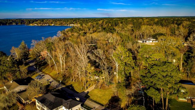 177 Cedar Lane, Livingston, TX 77351