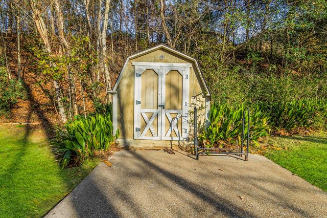 177 Cedar Lane, Livingston, TX 77351