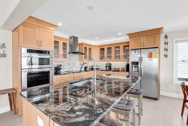 969 S Waccamaw Dr., Garden City Beach, SC 29576