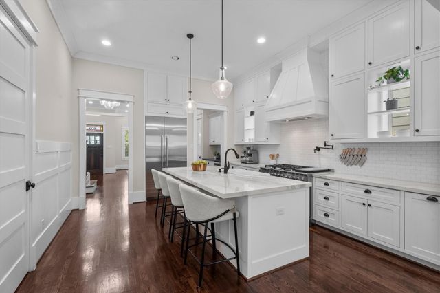 609 Allston Street, Houston, TX 77007