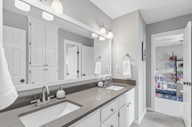 109 N Chelmsford Ct, Wichita, KS 67230