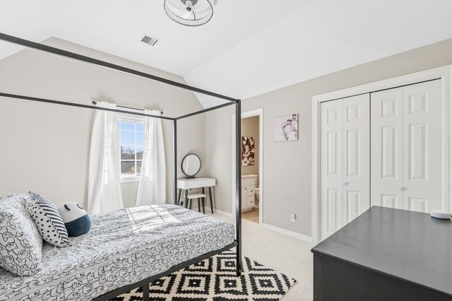 109 N Chelmsford Ct, Wichita, KS 67230