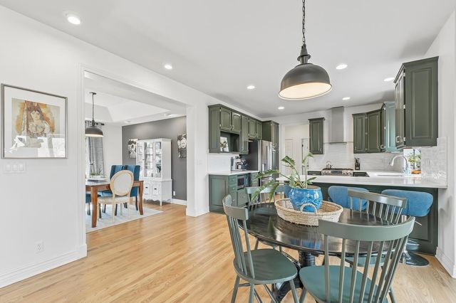 109 N Chelmsford Ct, Wichita, KS 67230