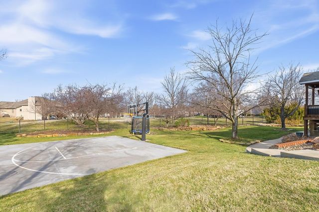 109 N Chelmsford Ct, Wichita, KS 67230