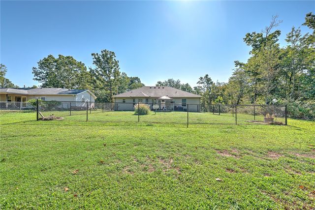 79 Islay Drive, Bella Vista, AR 72715