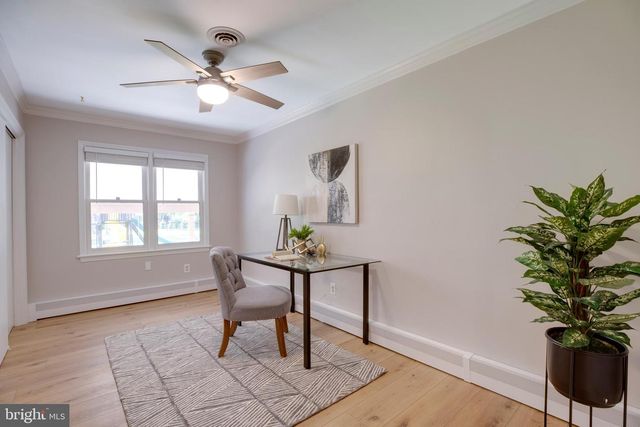 15027 BRADDOCK RD, Centreville, VA 20120
