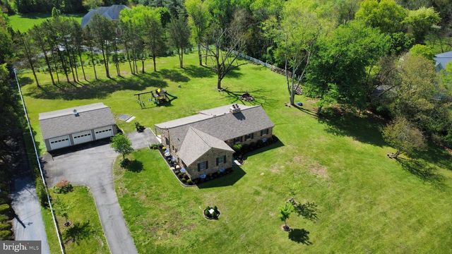 15027 BRADDOCK RD, Centreville, VA 20120