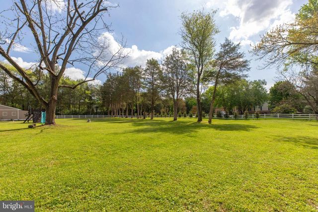 15027 BRADDOCK RD, Centreville, VA 20120
