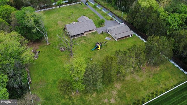 15027 BRADDOCK RD, Centreville, VA 20120