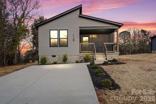 110 Wyoming Drive NW, Concord, NC 28027